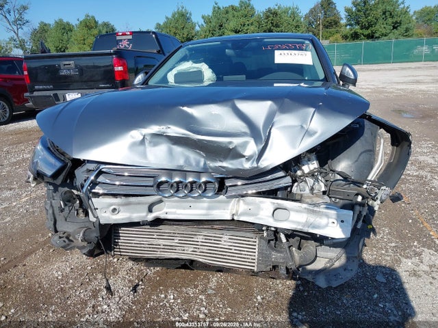 2017 AUDI A4 WAUGMAF48HN045962 Photo 5