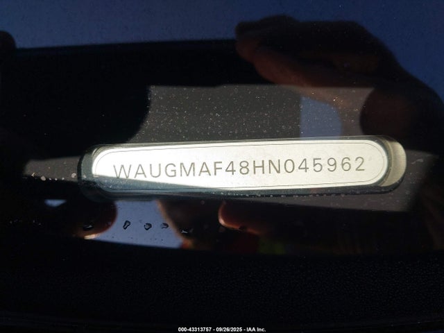2017 AUDI A4 WAUGMAF48HN045962 Photo 8