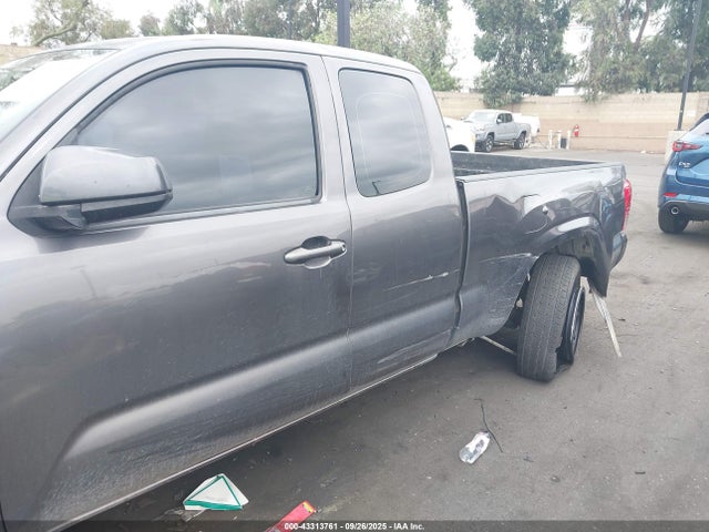 5TFRX5GN3GX066948 Toyota 2tr-fe