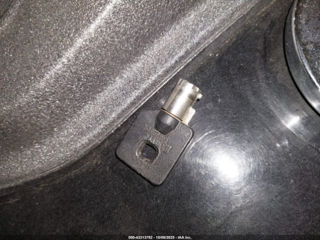 2010 HARLEY-DAVIDSON FXDB 1HD1GX417AC312830 Photo 10