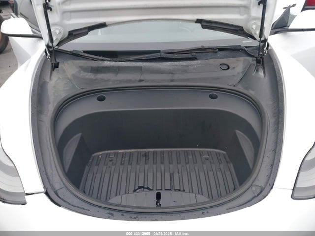2023 TESLA MODEL 3 5YJ3E1EA8PF483349 Photo 9