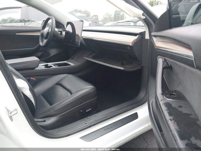 2023 TESLA MODEL 3 5YJ3E1EA8PF483349 Photo 4