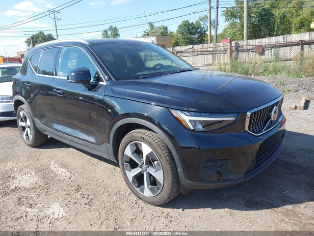 2024 VOLVO XC40 YV4L12UK9R2226859
