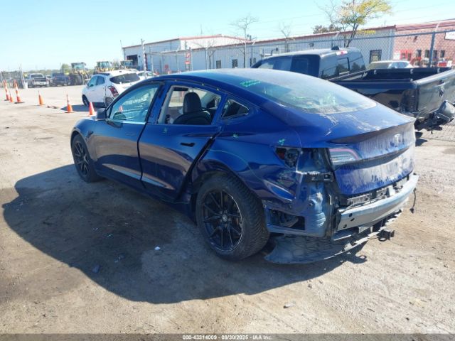 2018 TESLA MODEL 3 5YJ3E1EB3JF115046 Photo 2