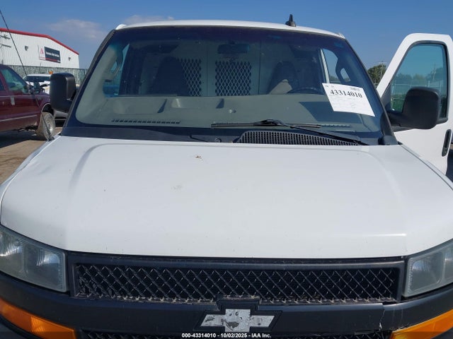 Chevrolet lv1 - sidi, vvt, e85 max, iron 2018 1GCWGAFP2J1323221 Image 10