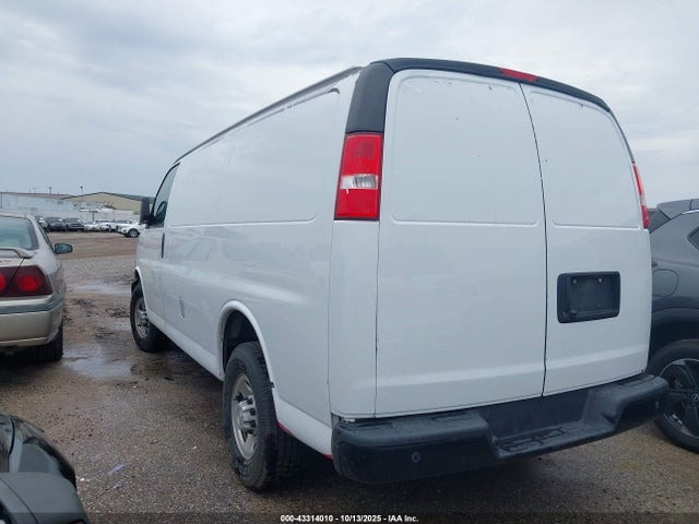 Chevrolet lv1 - sidi, vvt, e85 max, iron 2018 1GCWGAFP2J1323221 Image 3