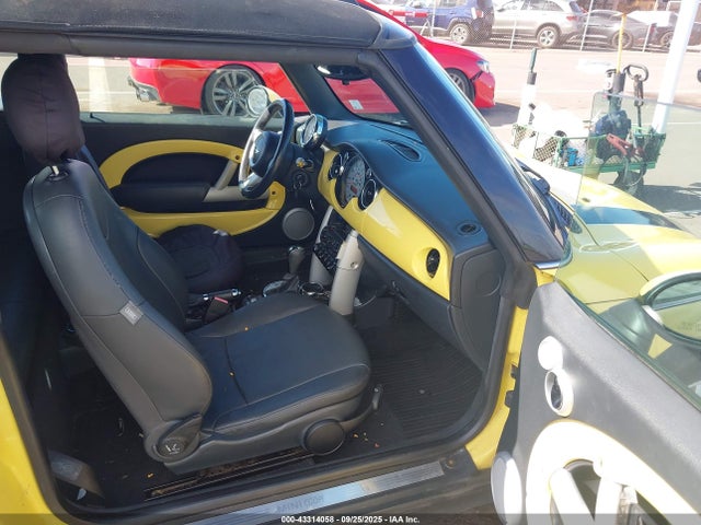2006 MINI COOPER WMWRF33556TG14760 Photo 4