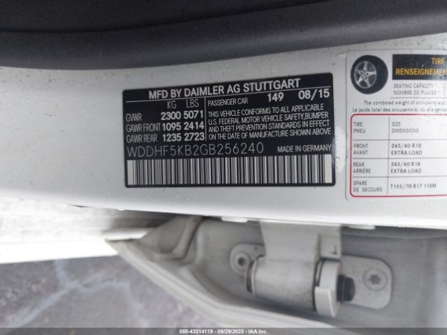 2016 MERCEDES-BENZ E 350 WDDHF5KB2GB256240 Photo 8