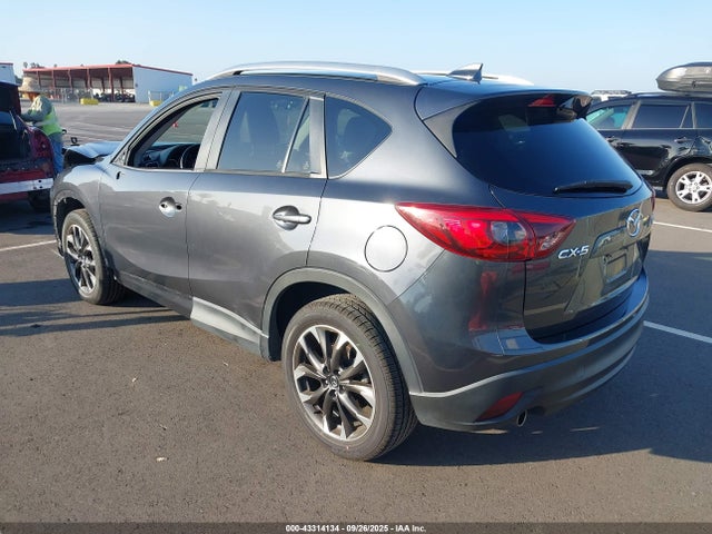 Mazda py 2016 JM3KE2DY7G0787701 Image 3