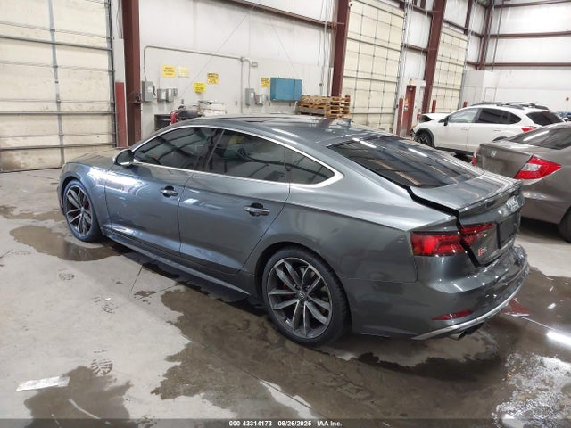 2018 AUDI S5 WAUC4CF55JA101887 Photo 2