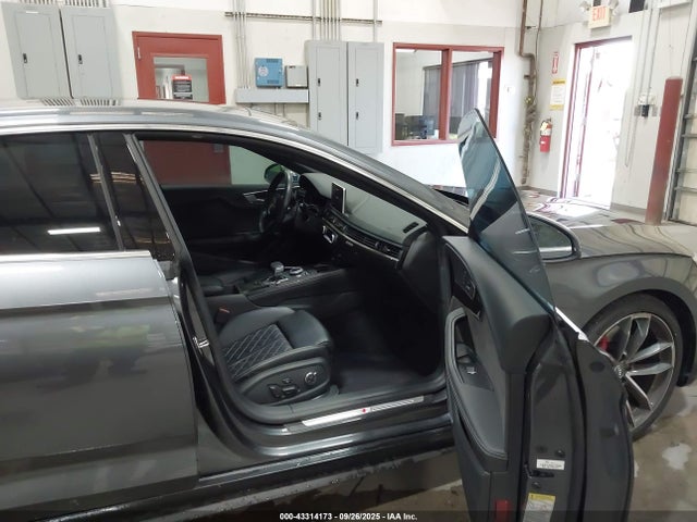 2018 AUDI S5 WAUC4CF55JA101887 Photo 4
