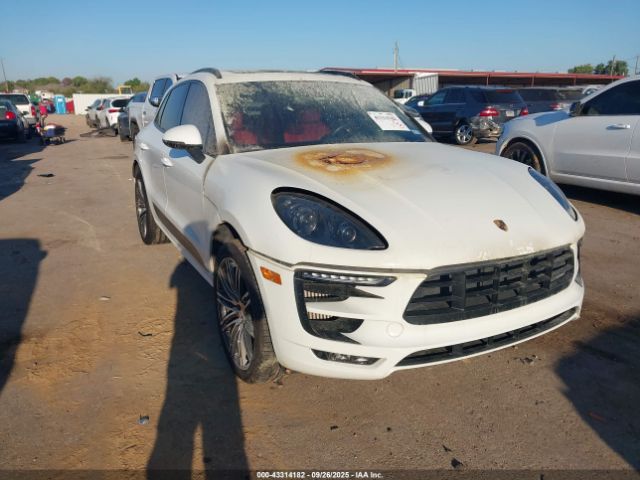 2017 PORSCHE MACAN WP1AG2A52HLB56393 Photo 0