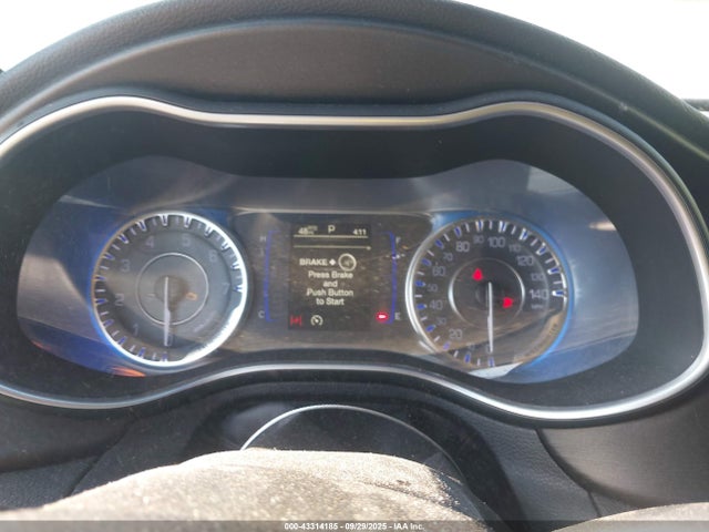 Продаж на аукціоні авто 2016 Chrysler 200 Limited, vin: 1C3CCCAB7GN129327, номер лоту: 43314185