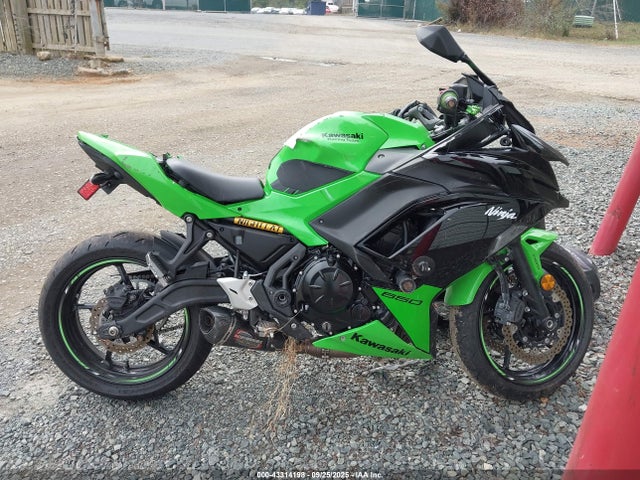 Kawasaki Ninja 650 2024 ML5EXEP1XRDAB8209 Image 12
