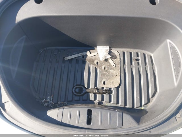 2021 TESLA MODEL 3 5YJ3E1EB4MF020094 Photo 9