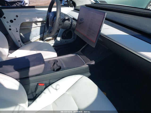 2021 TESLA MODEL 3 5YJ3E1EB4MF020094 Photo 4