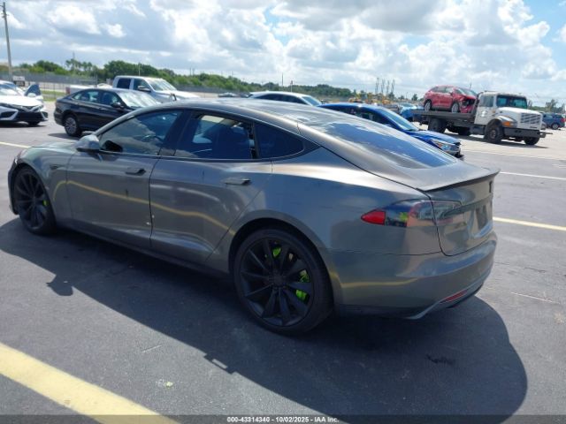 2013 TESLA MODEL S 5YJSA1DPXDFP07813 Photo 2