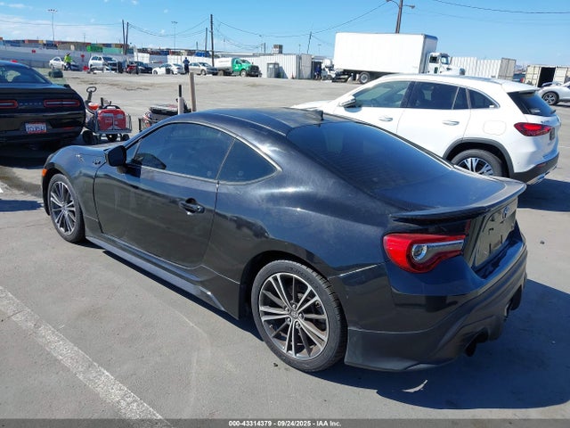 Scion 2000cc na 2015 JF1ZNAA16F9702162 Image 3
