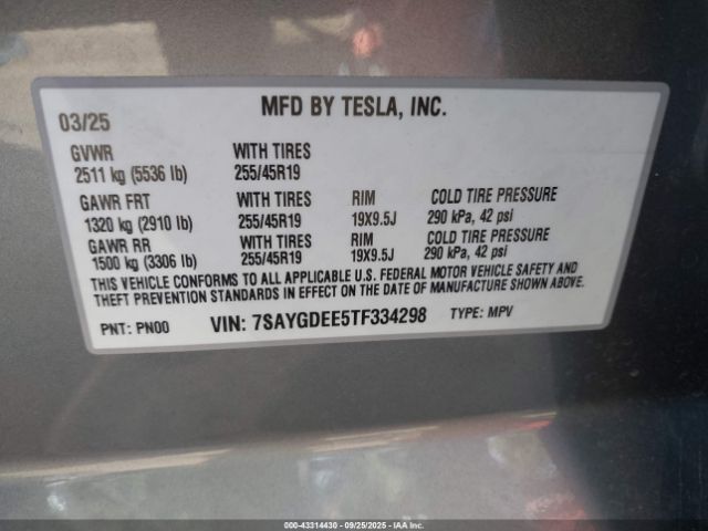 2026 TESLA MODEL Y 7SAYGDEE5TF334298 Photo 8