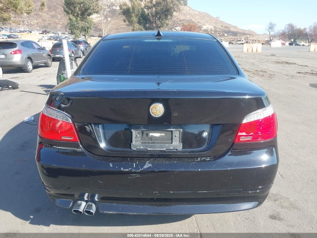 43314544 :رقم المزاد ، WBANU53529C118686 vin ، 2009 Bmw 528i مزاد بيع