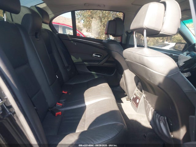 43314544 :رقم المزاد ، WBANU53529C118686 vin ، 2009 Bmw 528i مزاد بيع