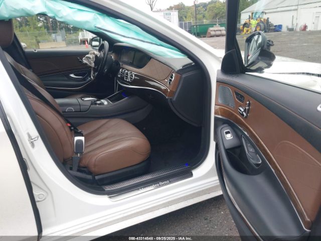 2015 MERCEDES-BENZ S 550 WDDUG8FBXFA141624 Photo 4