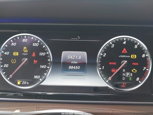 2015 MERCEDES-BENZ S 550 WDDUG8FBXFA141624 Photo 6