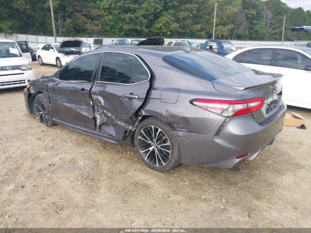 2019 TOYOTA CAMRY 4T1B11HK0KU698912 Photo 2