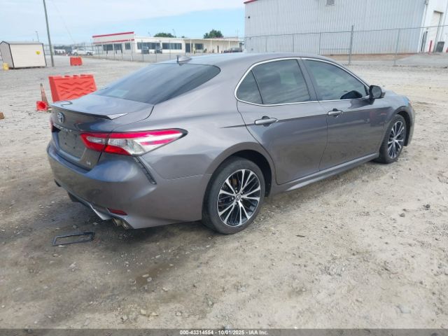 2019 TOYOTA CAMRY 4T1B11HK0KU698912 Photo 3