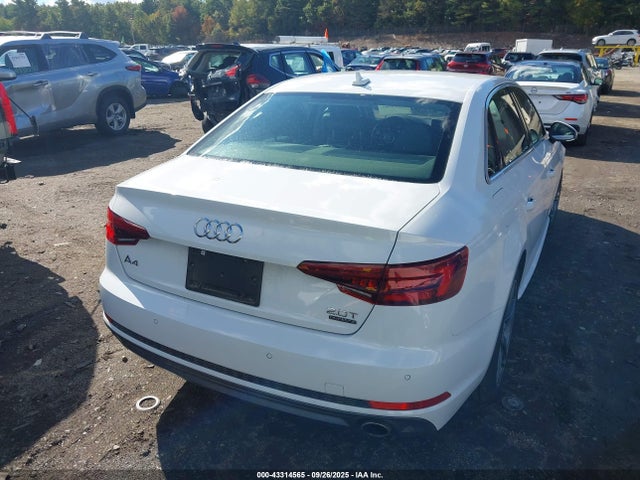 2018 AUDI A4 WAUENAF44JN018803 Photo 3