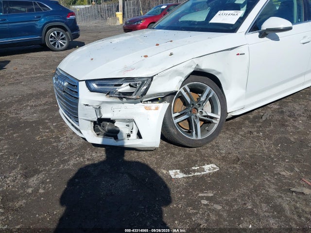 2018 AUDI A4 WAUENAF44JN018803 Photo 5