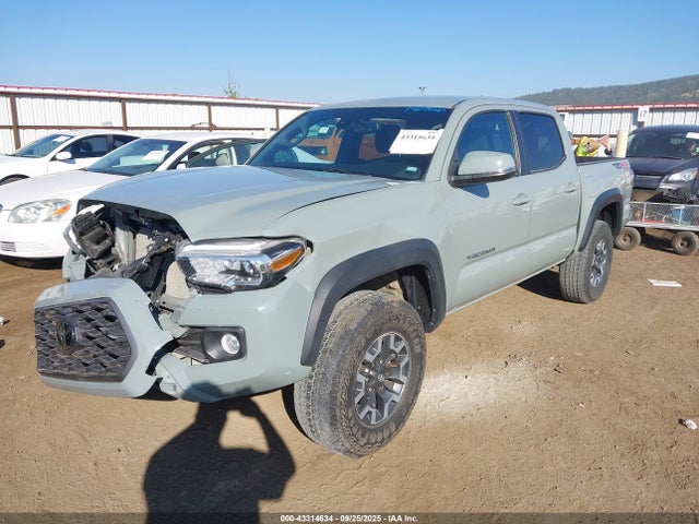 Продажа на аукционе авто 2022 Toyota Tacoma Trd Off Road, vin: 3TMCZ5AN8NM472963, номер лота: 43314634