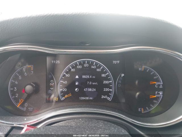 2017 JEEP GRAND CHEROKEE 1C4RJFAG5HC767503 Photo 6