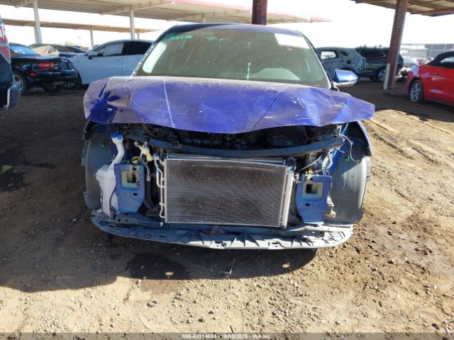 2022 HYUNDAI ELANTRA KMHLM4AG4NU329901 Photo 5