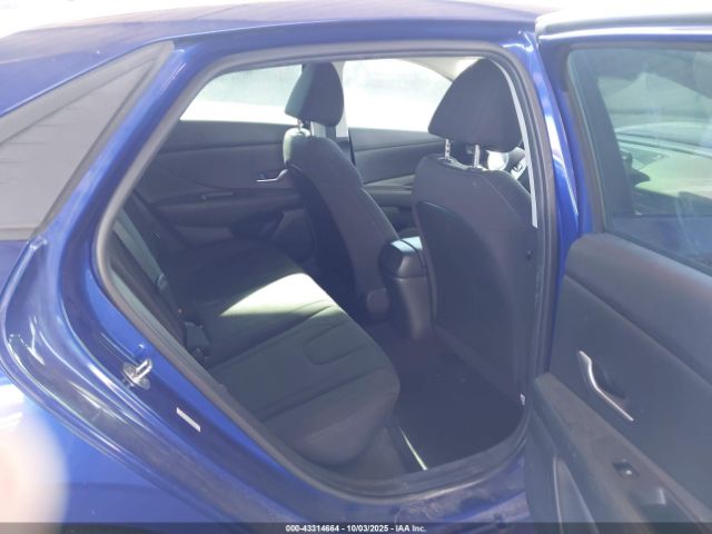 2022 HYUNDAI ELANTRA KMHLM4AG4NU329901 Photo 7