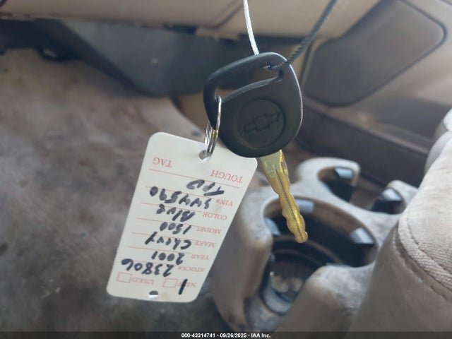 2001 CHEVROLET SILVERADO 1500 2GCEC19T311344590 Photo 10