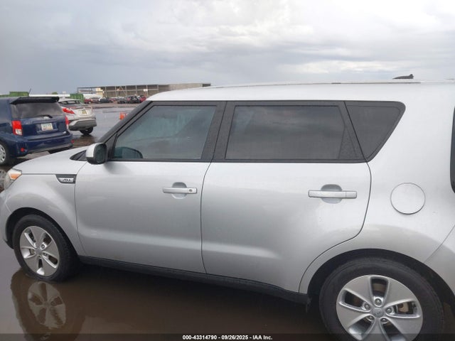 KIA dohc gdi gamma 2015 KNDJN2A22F7785025 Image 14