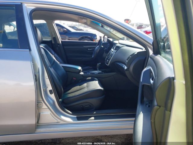 2018 NISSAN ALTIMA 1N4AL3APXJC165584 Photo 4