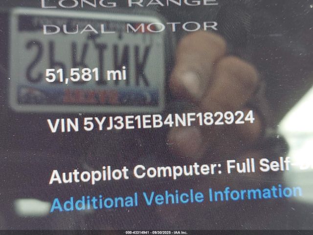 2022 TESLA MODEL 3 5YJ3E1EB4NF182924 Photo 8