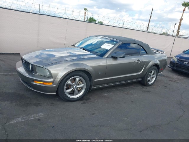 2005 Ford Mustang Gt მანქანა იყიდება აუქციონზე, vin: 1ZVFT85H755185752, აუქციონის ნომერი: 43314963