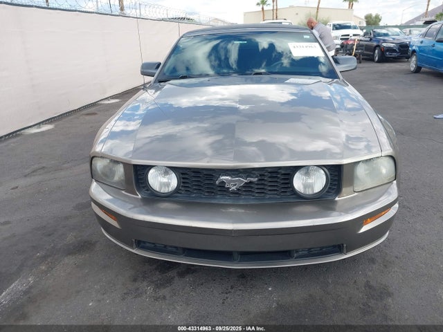 2005 Ford Mustang Gt მანქანა იყიდება აუქციონზე, vin: 1ZVFT85H755185752, აუქციონის ნომერი: 43314963