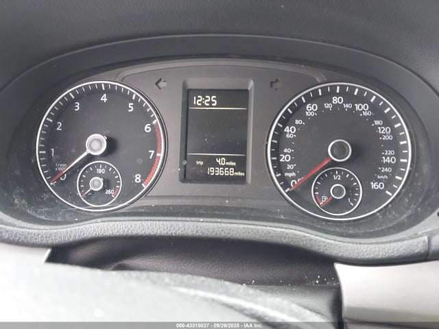 1VWAT7A31EC048963 Volkswagen Passat