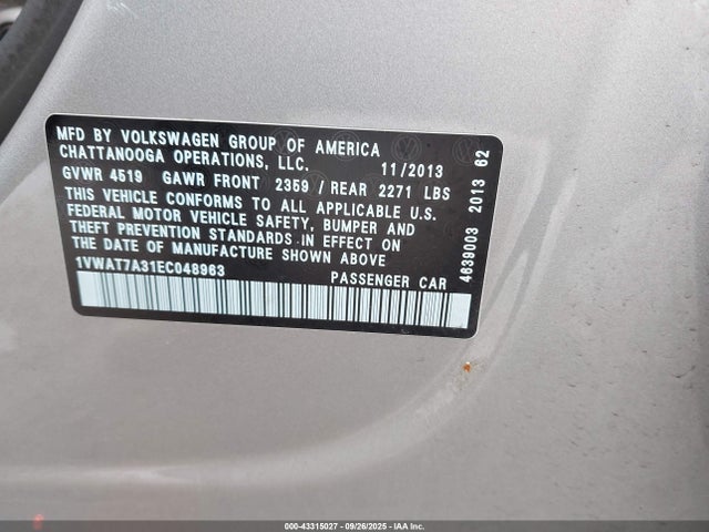 1VWAT7A31EC048963 Volkswagen Passat