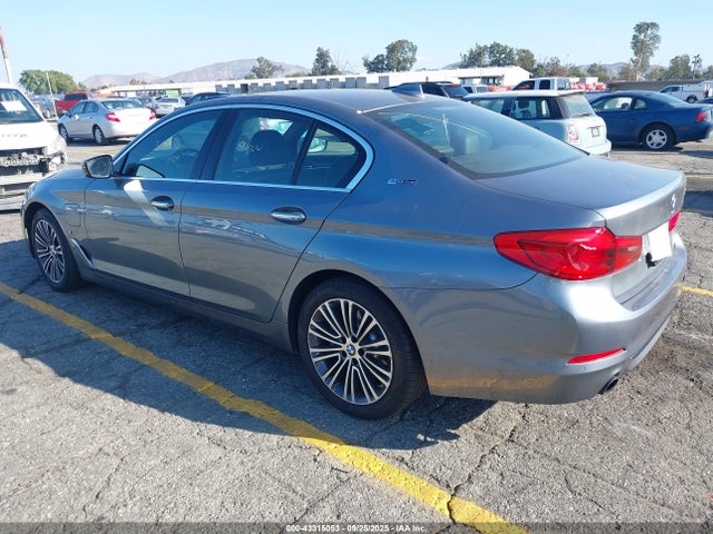 BMW 530e 2018 WBAJA9C52JB253014 Image 3