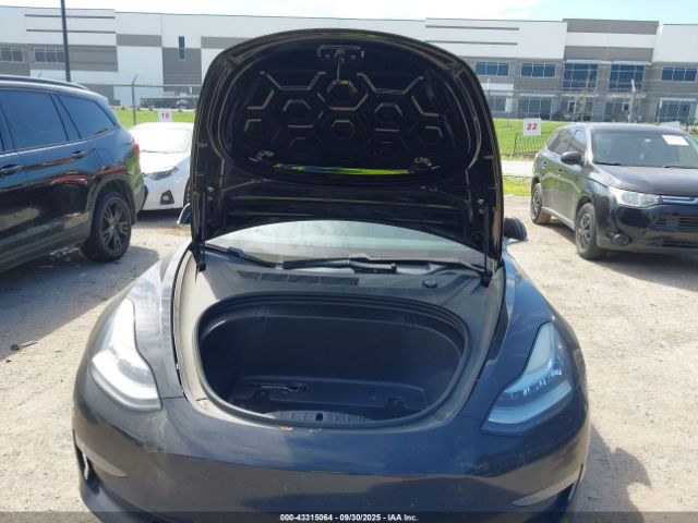 2019 TESLA MODEL 3 5YJ3E1EA0KF297961 Photo 9