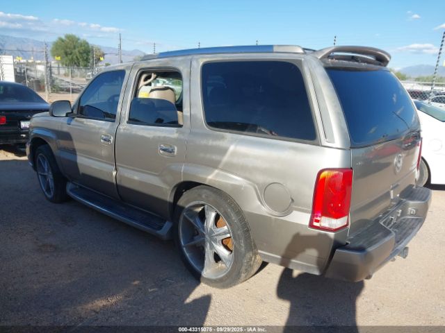 2002 CADILLAC ESCALADE 1GYEK63N62R229236 Photo 2