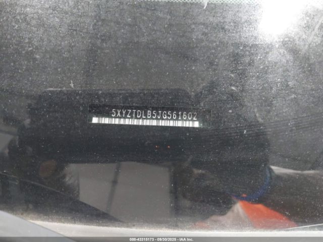 2018 HYUNDAI SANTA FE SPORT 5XYZTDLB5JG561602 Photo 8