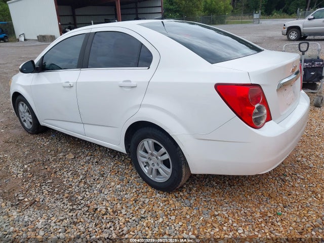 Chevrolet luw 2014 1G1JC5SH0E4199684 Image 3
