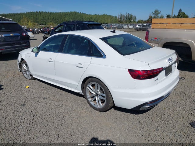 2024 AUDI A4 WAUEAAF46RN012881 Photo 2
