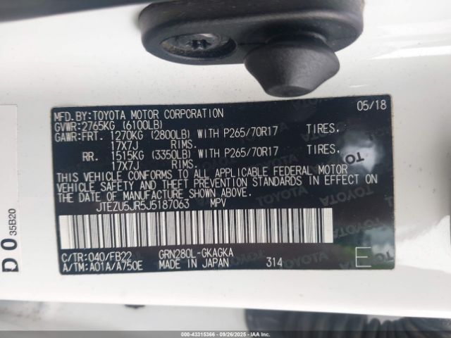 2018 TOYOTA 4RUNNER JTEZU5JR5J5187063 Photo 8